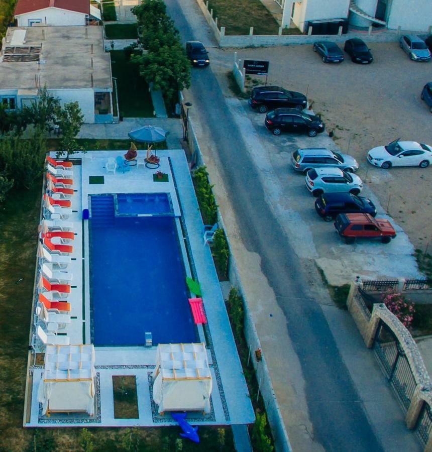 Apartments Paradise Ulcinj Buitenkant foto