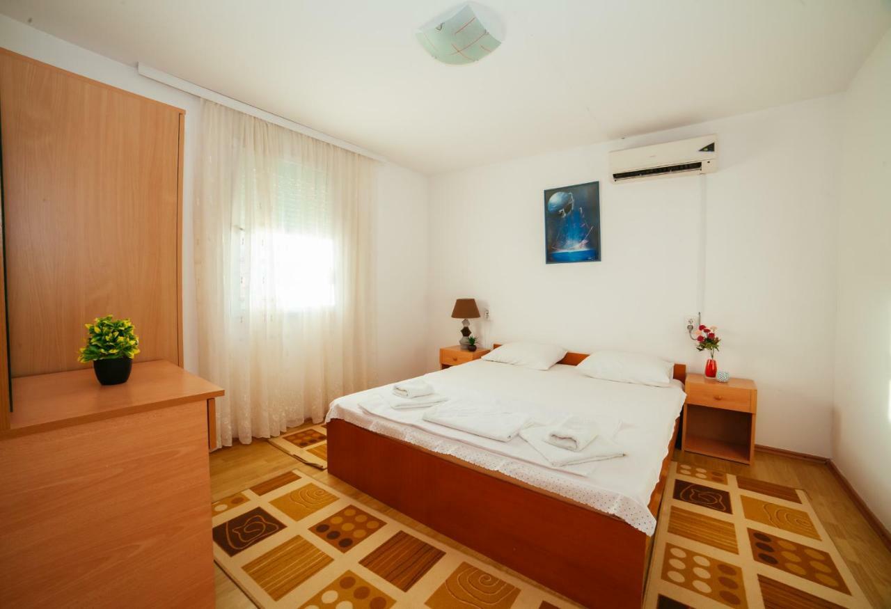 Apartments Paradise Ulcinj Buitenkant foto