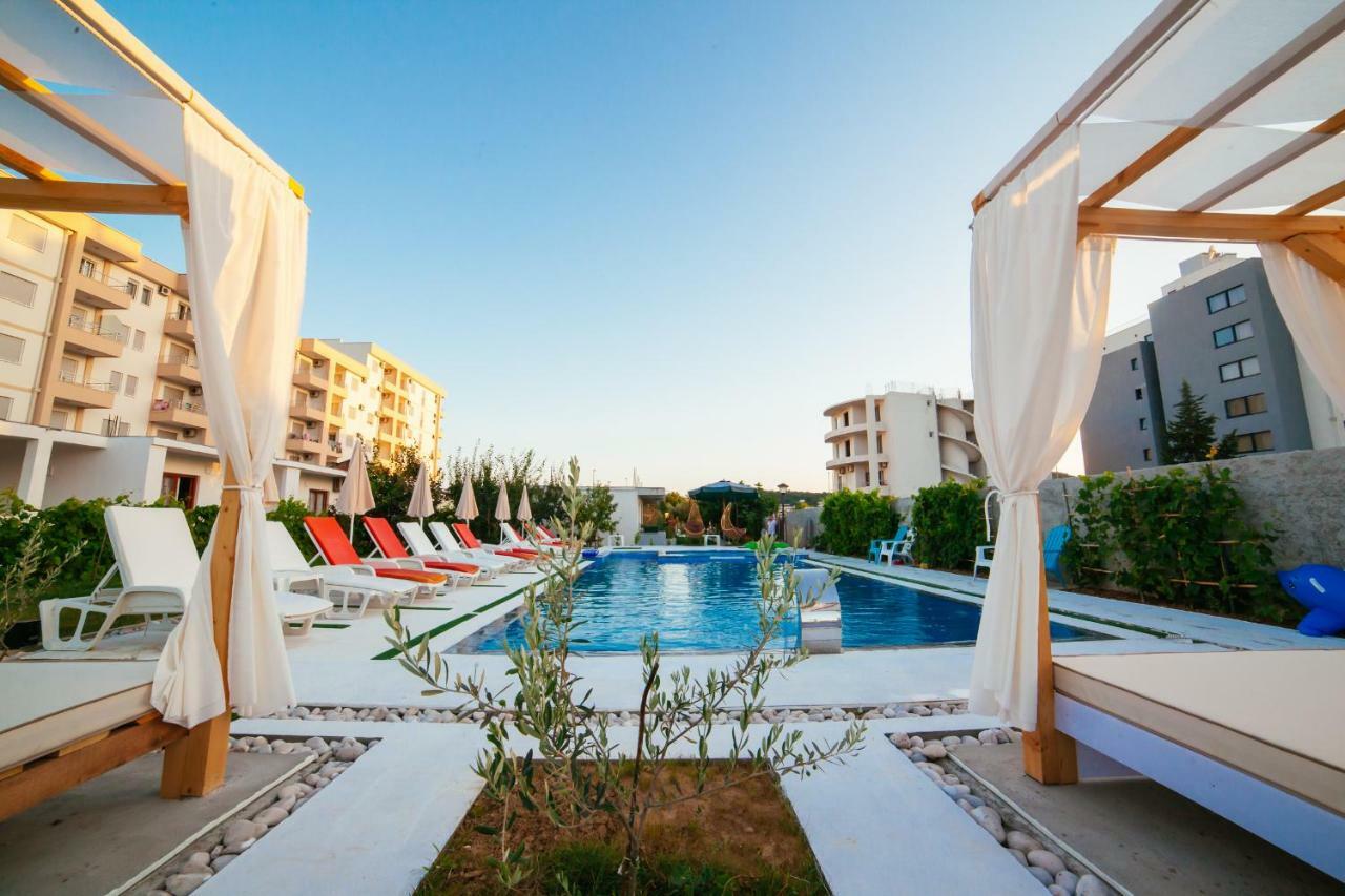 Apartments Paradise Ulcinj Buitenkant foto
