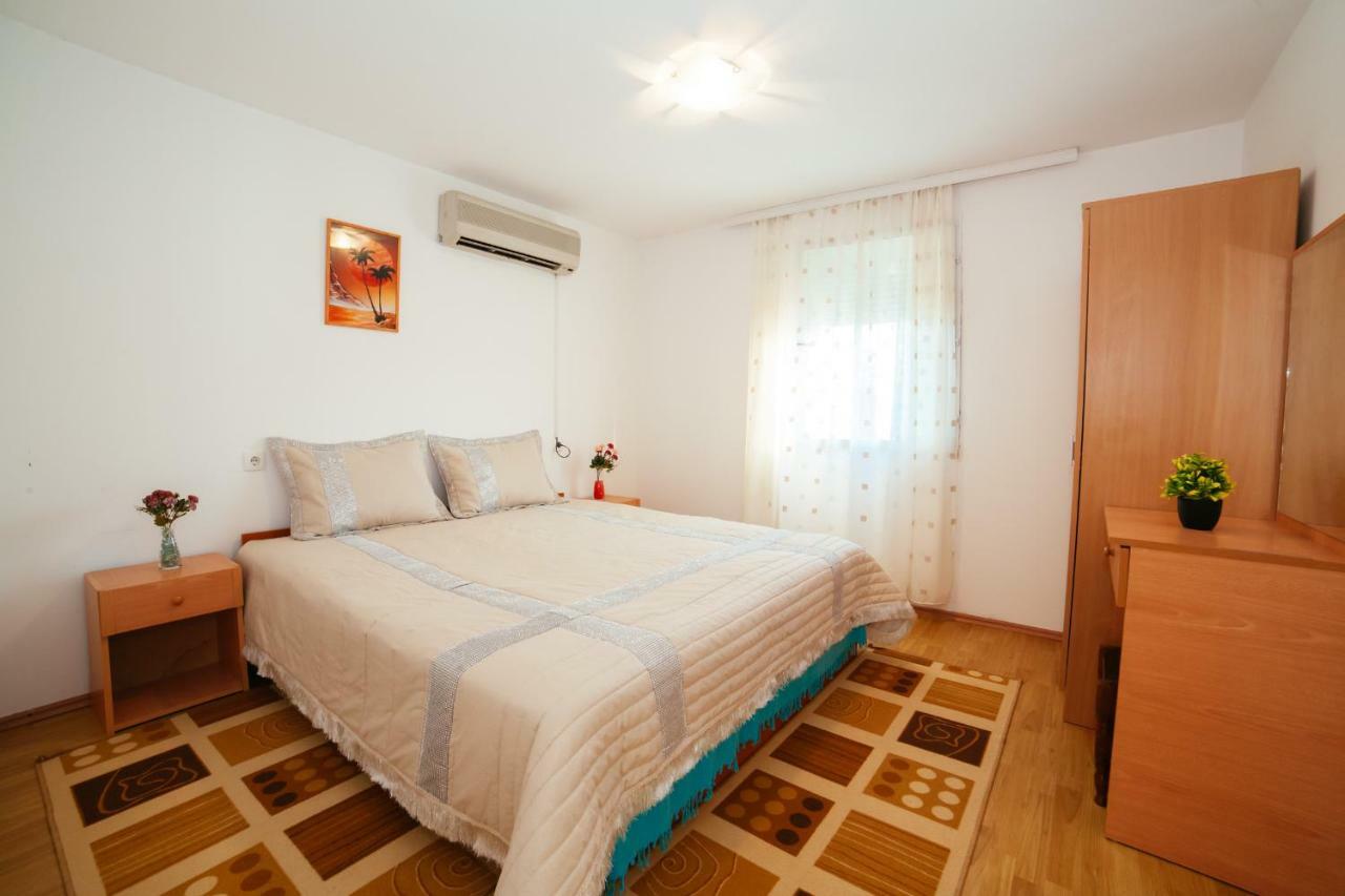 Apartments Paradise Ulcinj Buitenkant foto